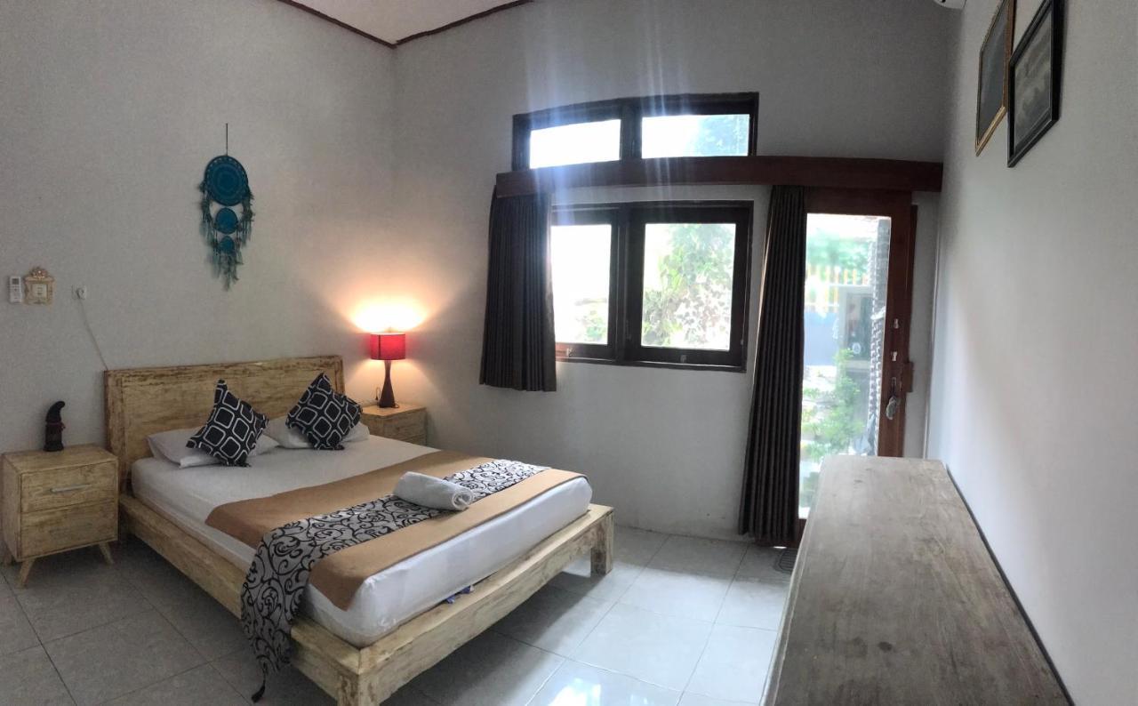 Hotel Medewi Secret SurfCamp Pulukan Exterior foto