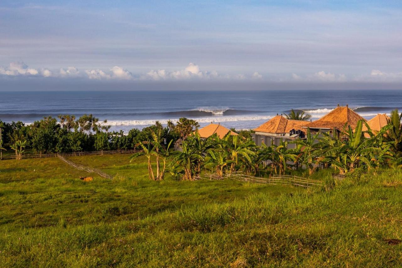 Hotel Medewi Secret SurfCamp Pulukan Exterior foto