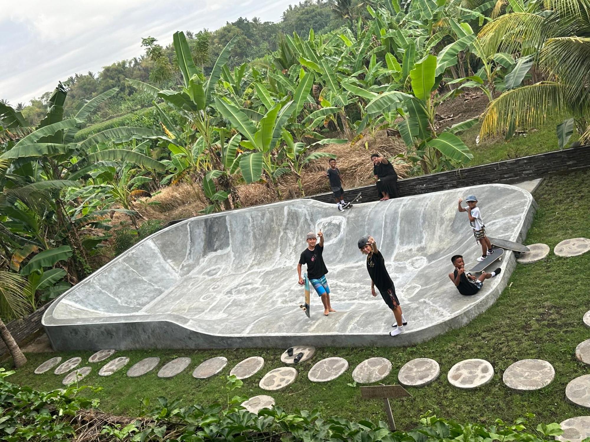 Hotel Medewi Secret SurfCamp Pulukan Exterior foto